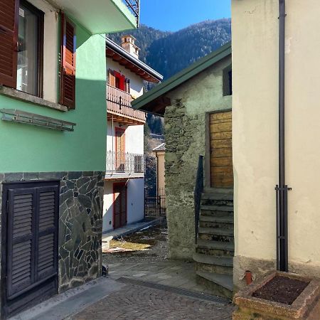 Ferienwohnung Mansarda Corno D'Aola Ponte Di Legno Exterior foto